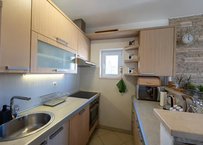 House Saraden Apartman *