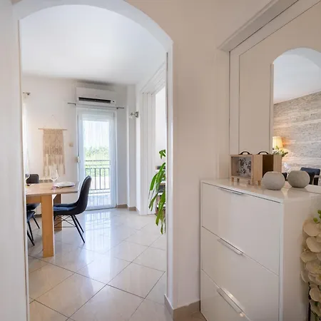 House Saraden * Zára